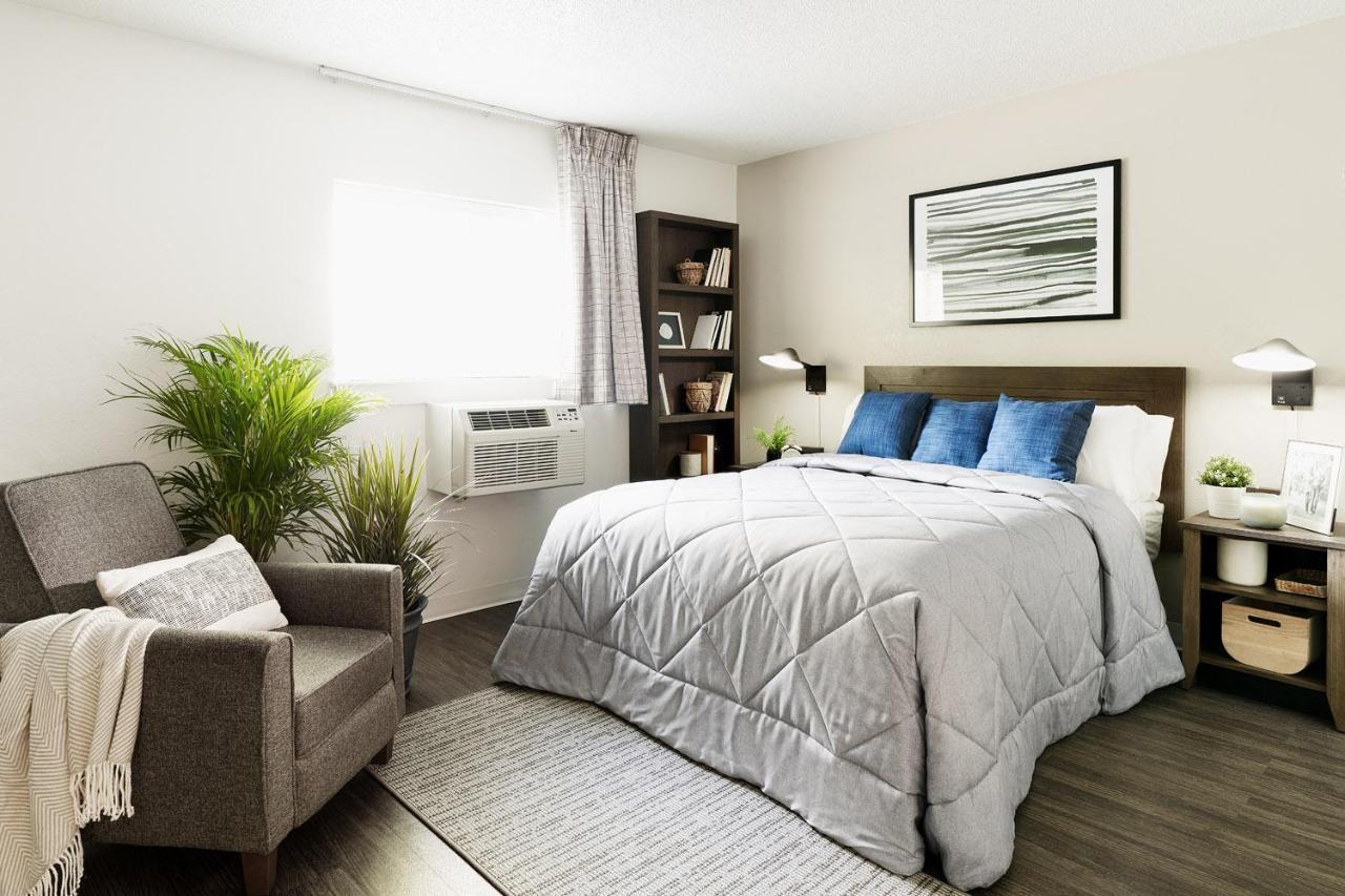 Intown Suites Extended Stay Dallas Tx - Ґарланд Екстер'єр фото